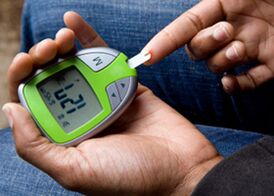 Gluterometer to control the blood glucose level in diabetes mellitus